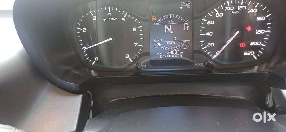 Tata Altroz Xta Petrol, 2022, Petrol