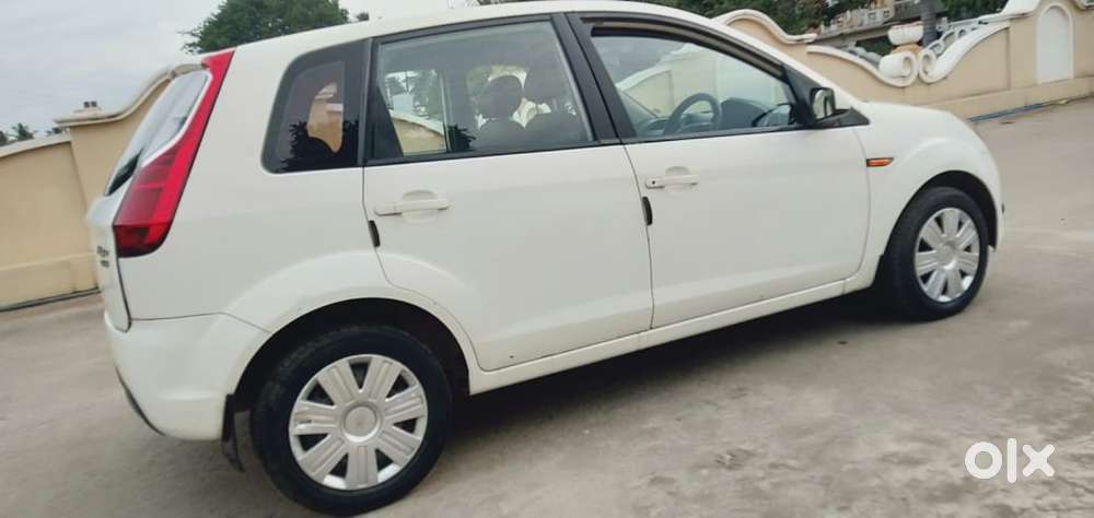 Ford Figo 1.5d Trend Mt, 2010, Diesel