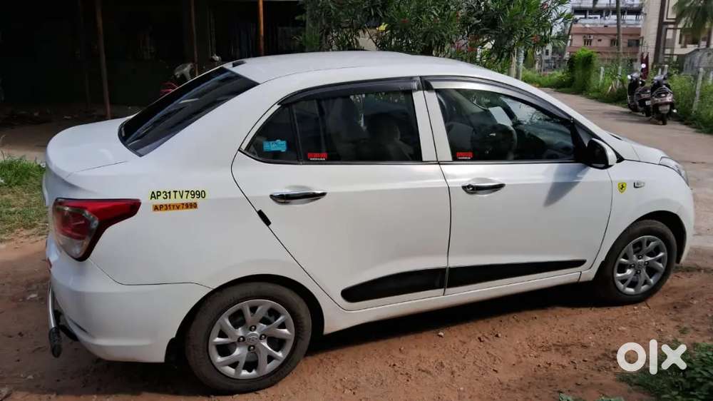 Hyundai Xcent 2017 Neatly Maintained