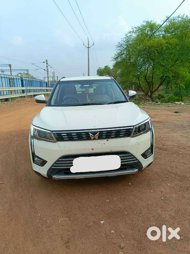 Mahindra Xuv300 W8 Amt Optional Diesel, 2023, Diesel