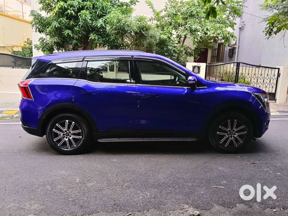 Mahindra Xuv700 2.0 Ax 7 Petrol At Luxury Pack Str, 2025, Petrol