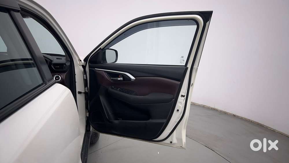 Maruti Suzuki Grand Vitara 1.5 Delta Cng, 2024, Cng & Hybrids