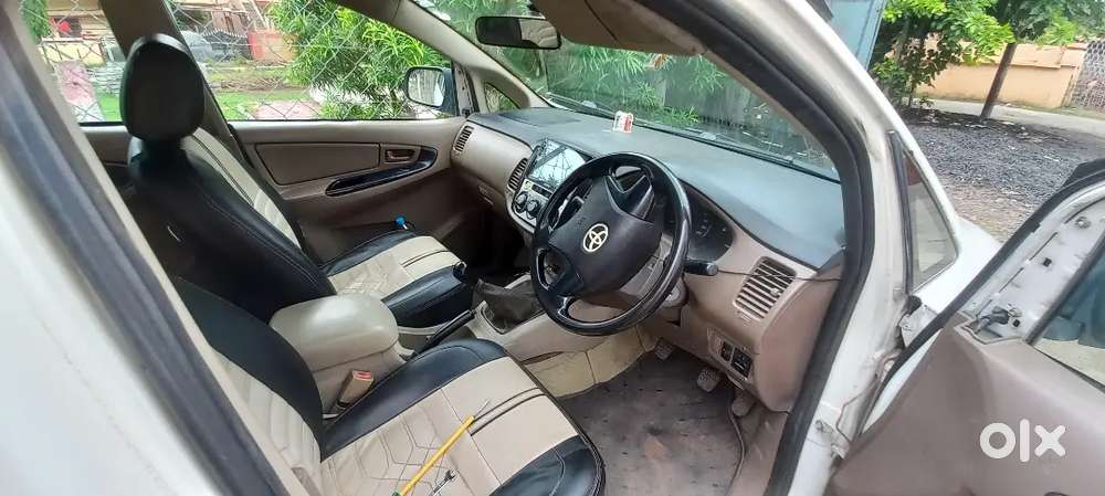 Toyota Innova 2015 Urgent Sale