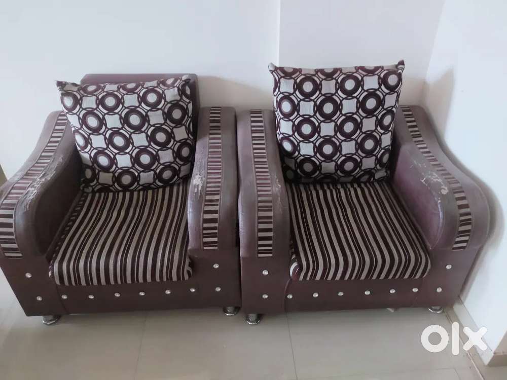 Single Sofa Buy Sell Used Furniture in India OLX