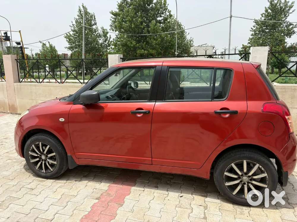 Maruti Suzuki Swift Vxi 2nd Owner 2012
