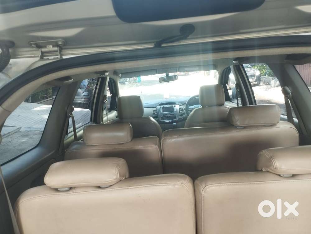 Toyota Innova [2013-2016] 2.5 V Diesel 7 Str, 2014, Diesel