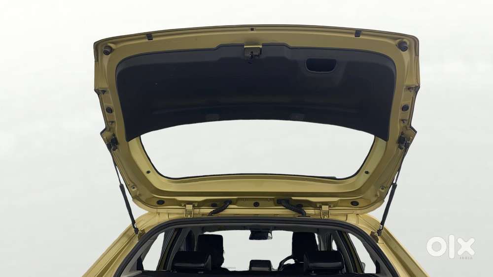 Tata Altroz Xz, 2020, Petrol