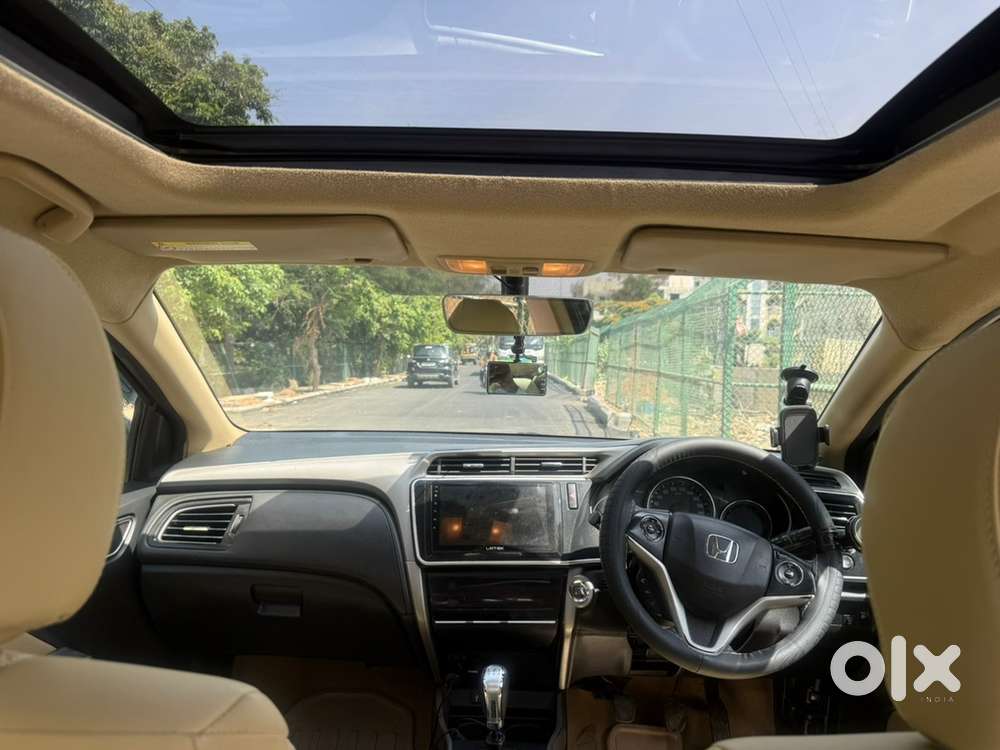 Honda City Petrol 2018 VX sunroof