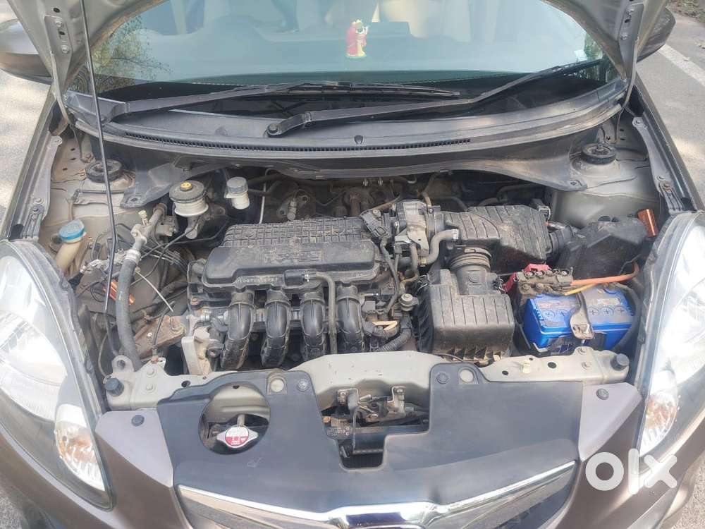 Honda Brio V Mt, 2013, Petrol