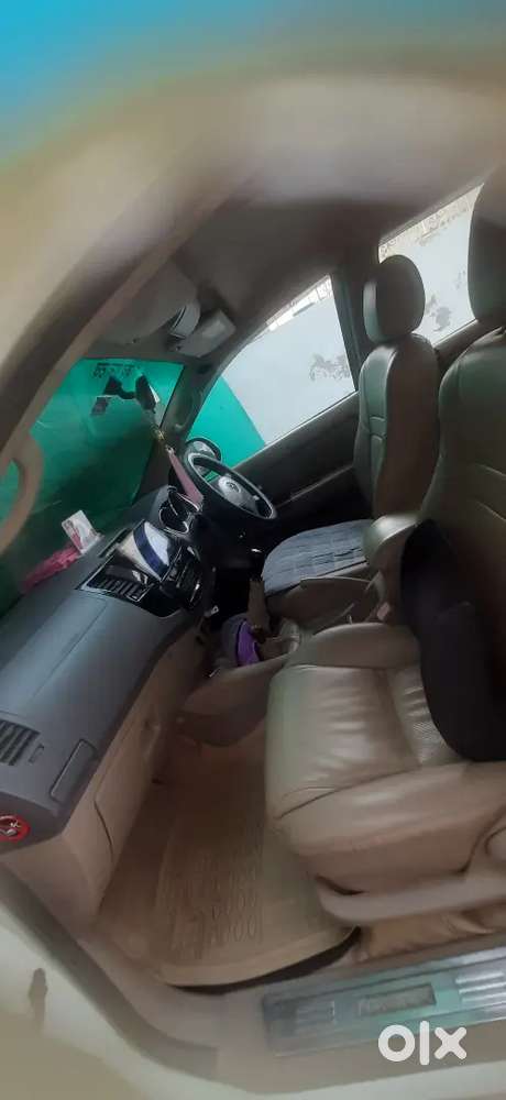 Toyota Fortuner 2011 Diesel 142000 Km Driven ( Vip Number)
