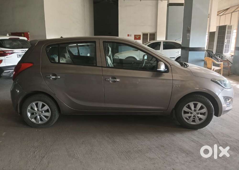 Hyundai I20 Sportz 1.2 Bs-iv, 2013, Petrol