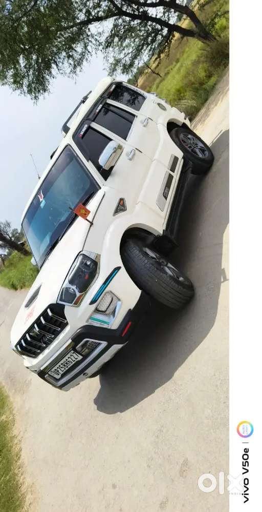 Mahindra Scorpio 2015