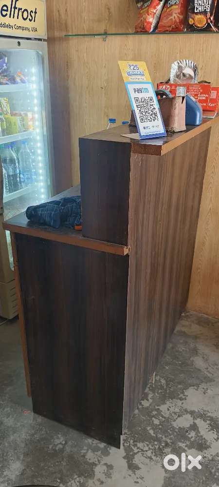 Cash counter