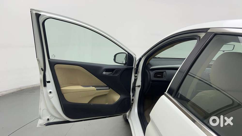 Honda City I-vtec S, 2015, Petrol