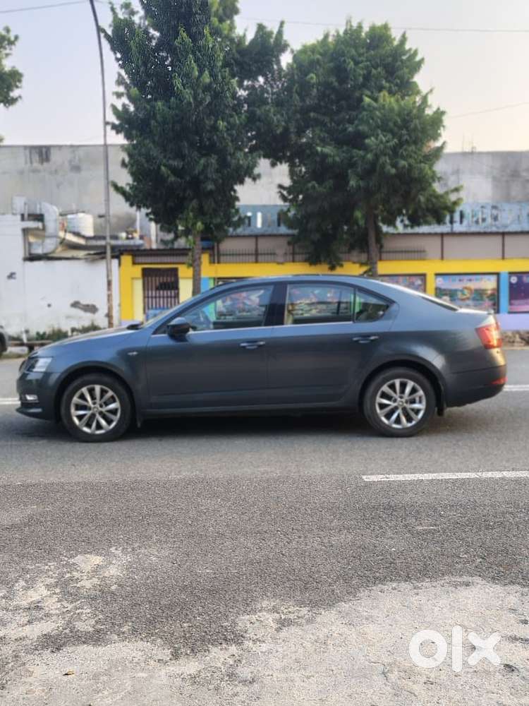Skoda Octavia Facelift Essence, 2018, Petrol