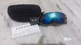 OAKLEY LEFFINGWELL MADE IN USA SUNGLASSES POLARISED IN BOX PACK