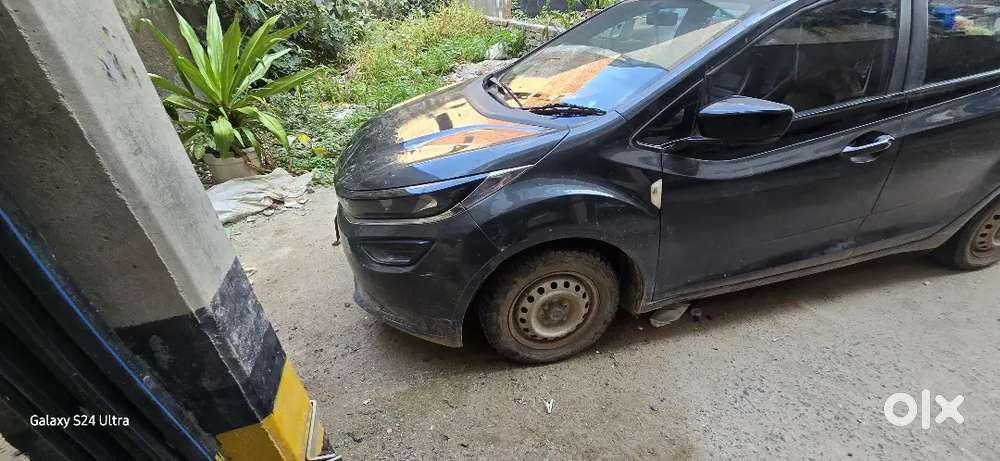 Tata Altroz 1.2 Xe 2020 Petrol Manual