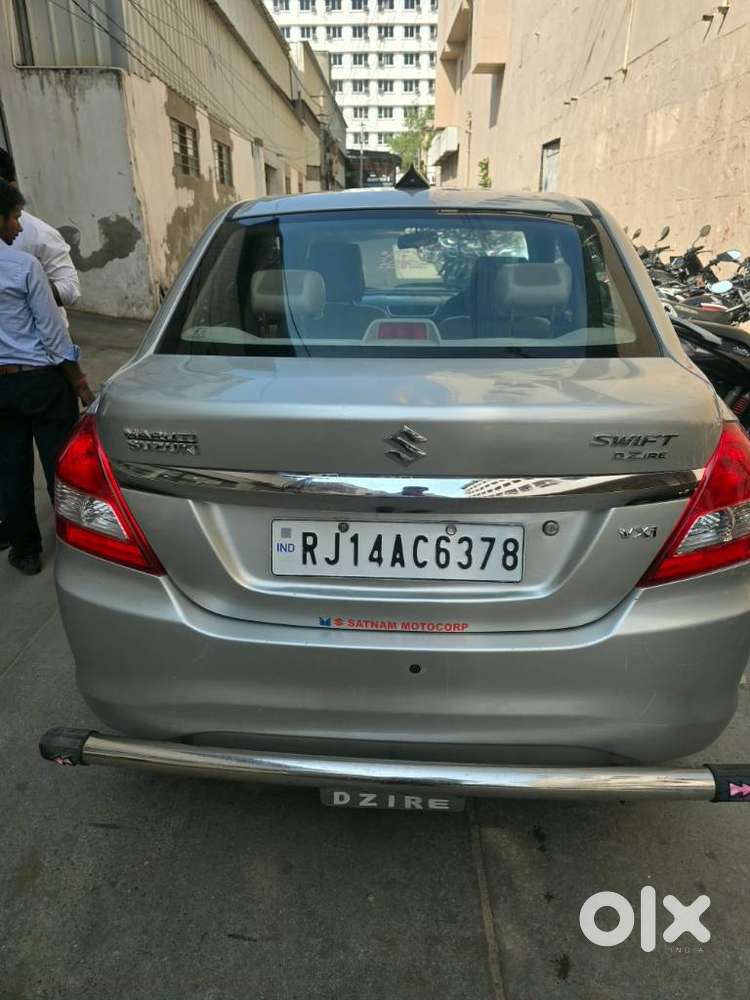 Maruti Suzuki Swift Dzire 1.2 Vxi Bsiv, 2015, Petrol