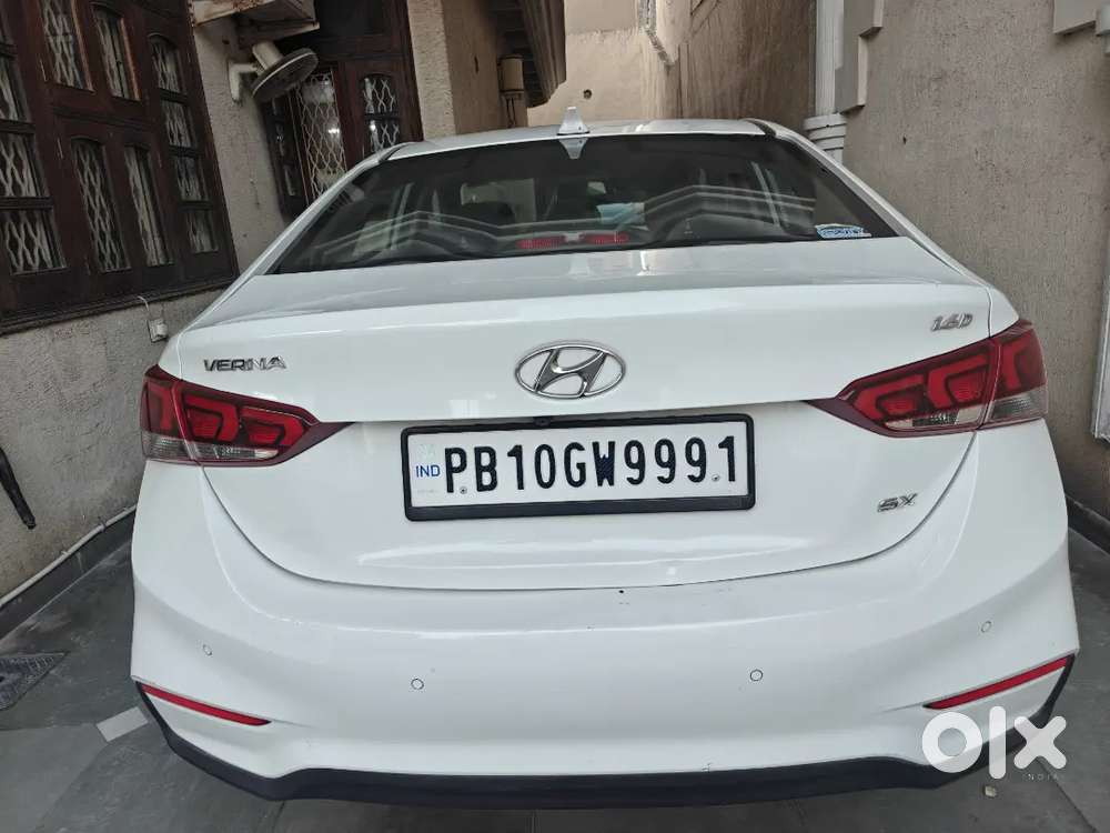 Hyundai Verna 2018 Diesel 25500 Km Driven