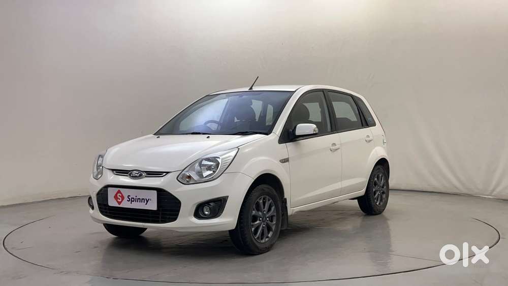 Ford Figo 1.2 Duratec Petrol Titanium, 2015, Petrol