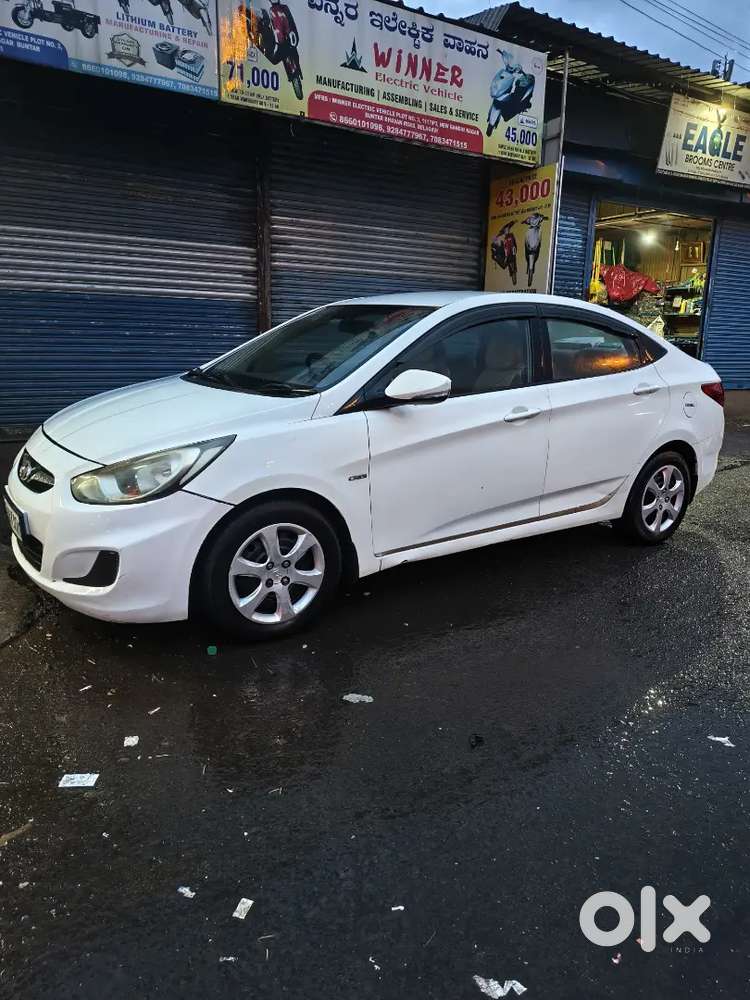 Hyundai Verna 2012 Diesel Well Maintained