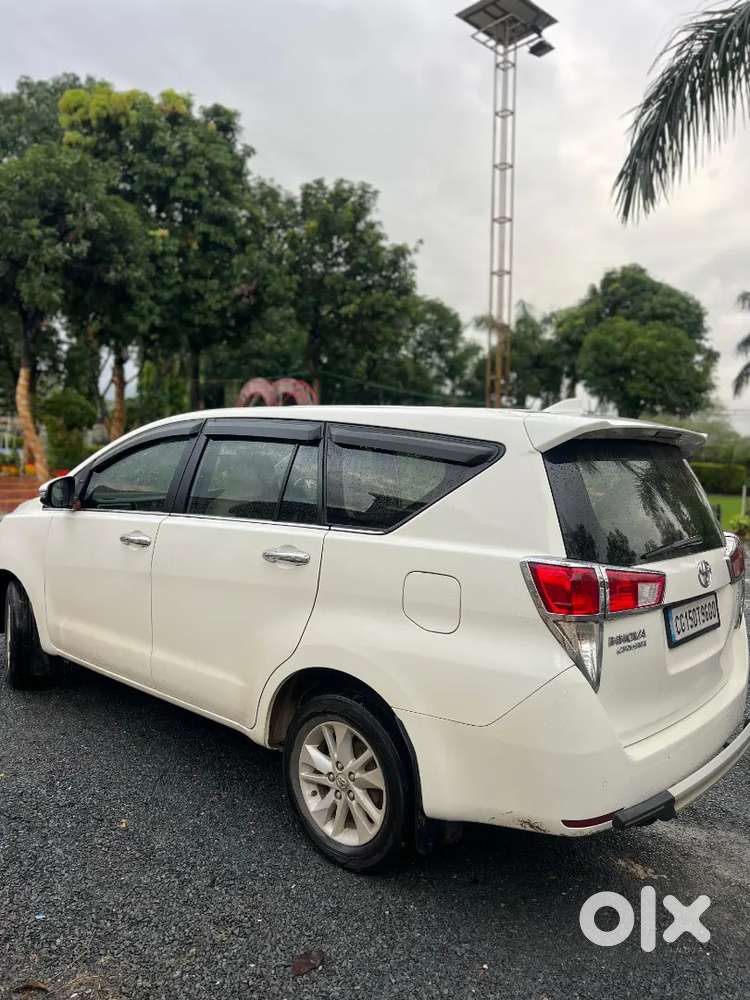 Toyota Innova Crysta Diesel 2020