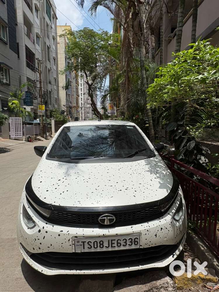 Tata Altroz Petrol 2022 Car