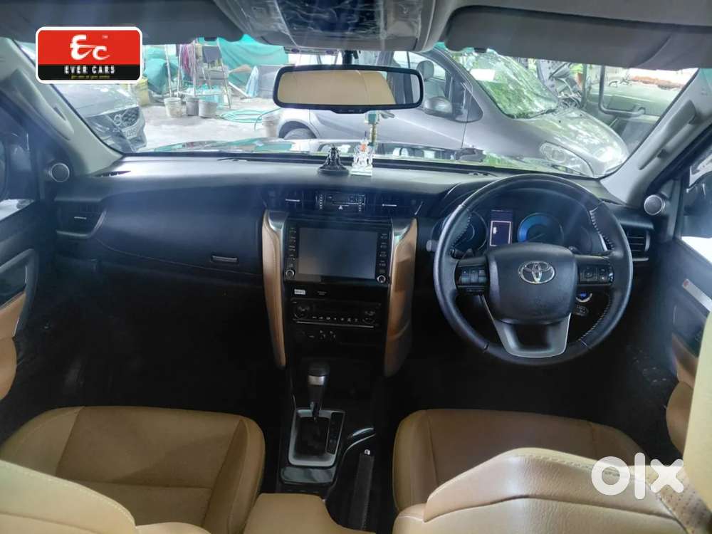 Toyota Fortuner 4x2 At, 2024, Diesel
