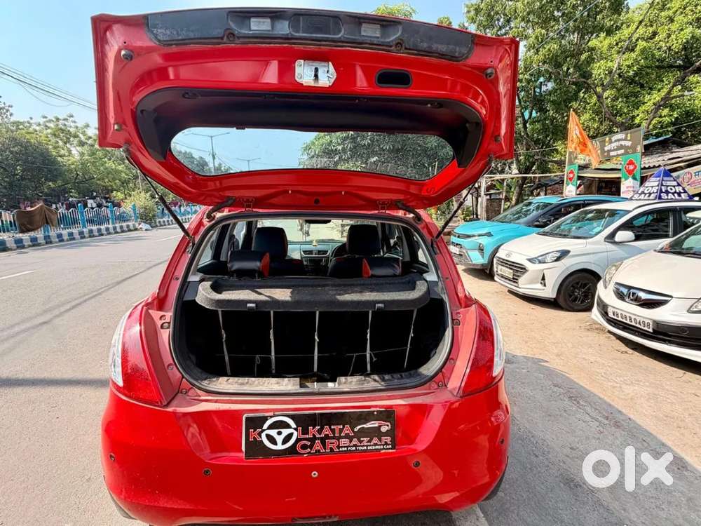 Maruti Suzuki Swift Vxi, 2017, Petrol