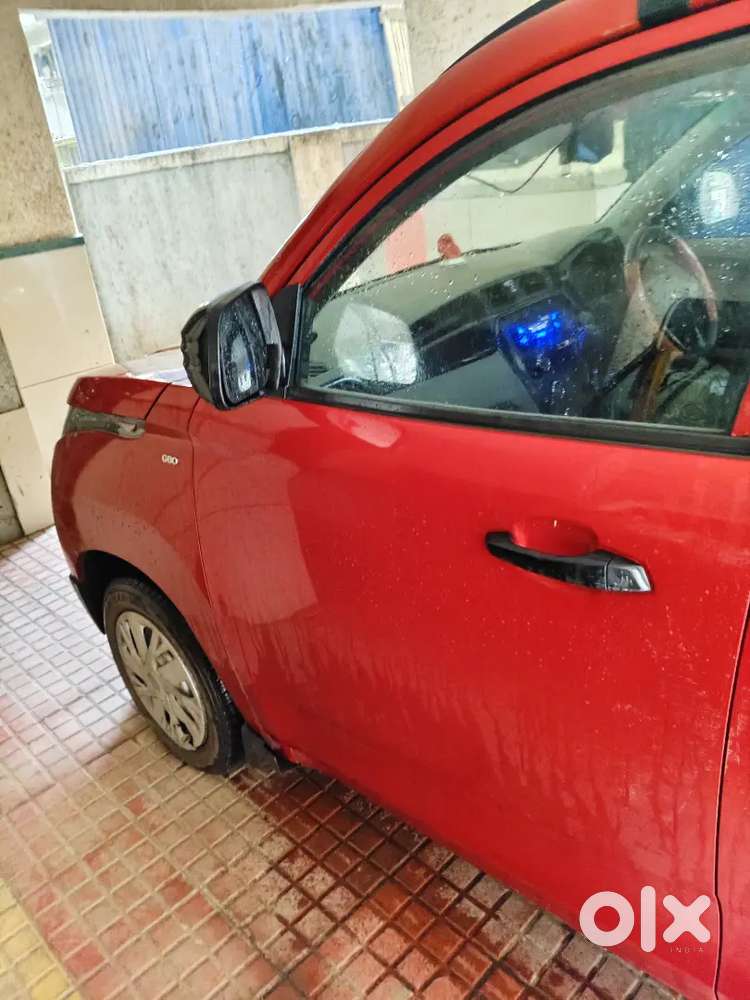 Mahindra Kuv 100 2016