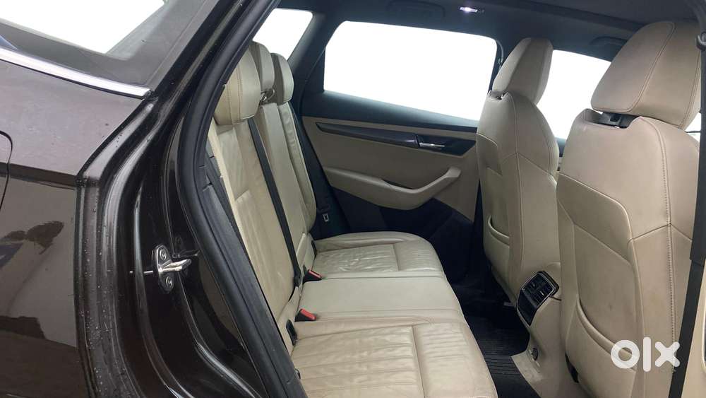 Skoda Karoq 1.5 Style At, 2020, Petrol