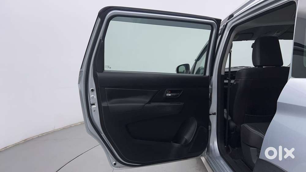 Maruti Suzuki Xl6 1.5 Alpha Plus At, 2022, Petrol