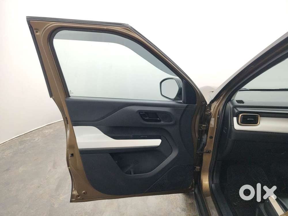 Tata Punch 1.2 Revotron Accomplished Dazzle Pack Mt, 2022, Petrol