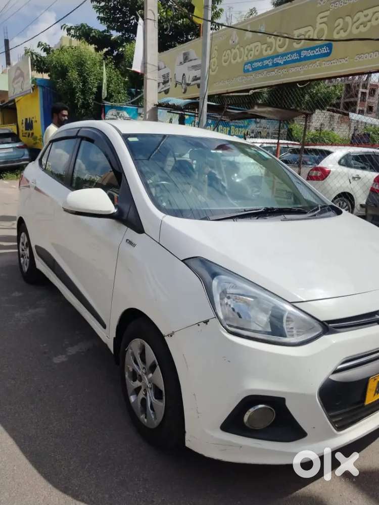 Hyundai Xcent 2016