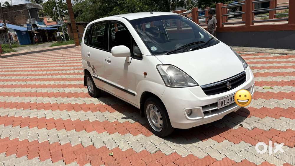 Maruti Suzuki Estilo Lxi, 2009, Petrol