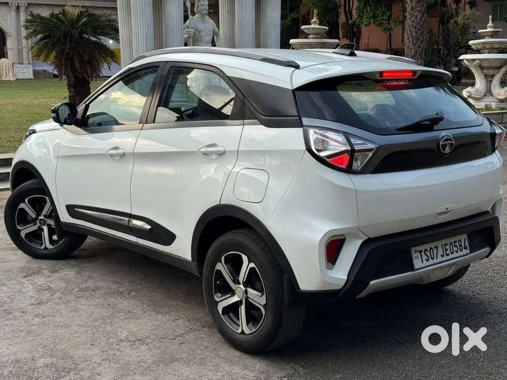 Tata Nexon 1.2 Revotron Xz Plus, 2022, Petrol