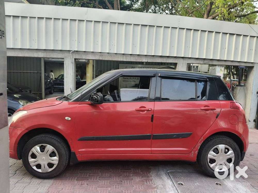 Maruti Suzuki Swift 2004-2010 Vxi Bsiv, 2006, Petrol