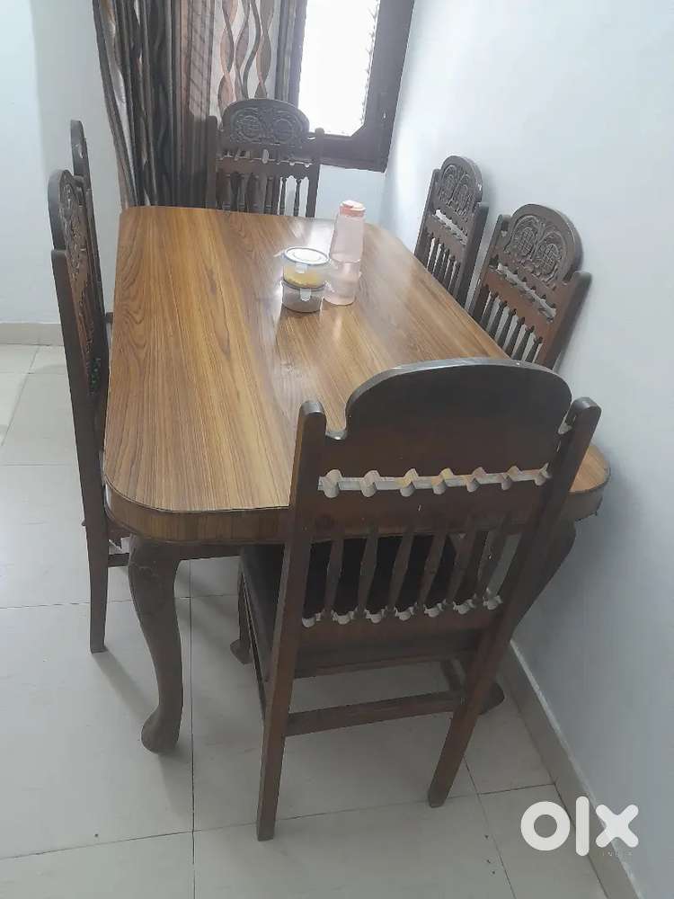 Dinning table