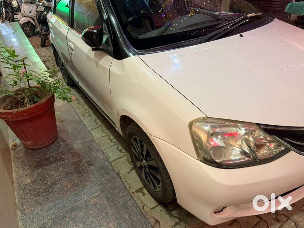 Toyota Etios Liva 2016 Petrol Manual