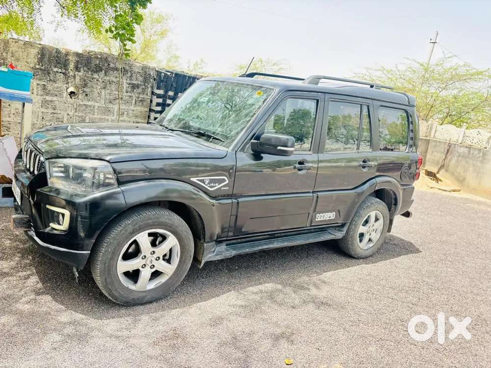 Mahindra Scorpio Classic 2020