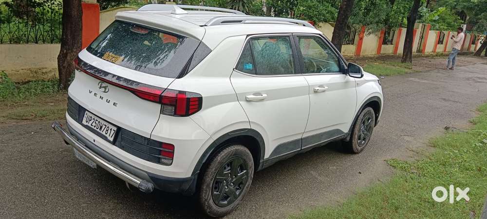 Hyundai Venue S Plus Mt 1.2 Kappa, 2023, Petrol