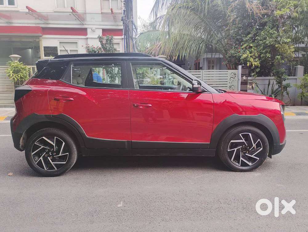 Mahindra Xuv 3xo, 2024, Petrol