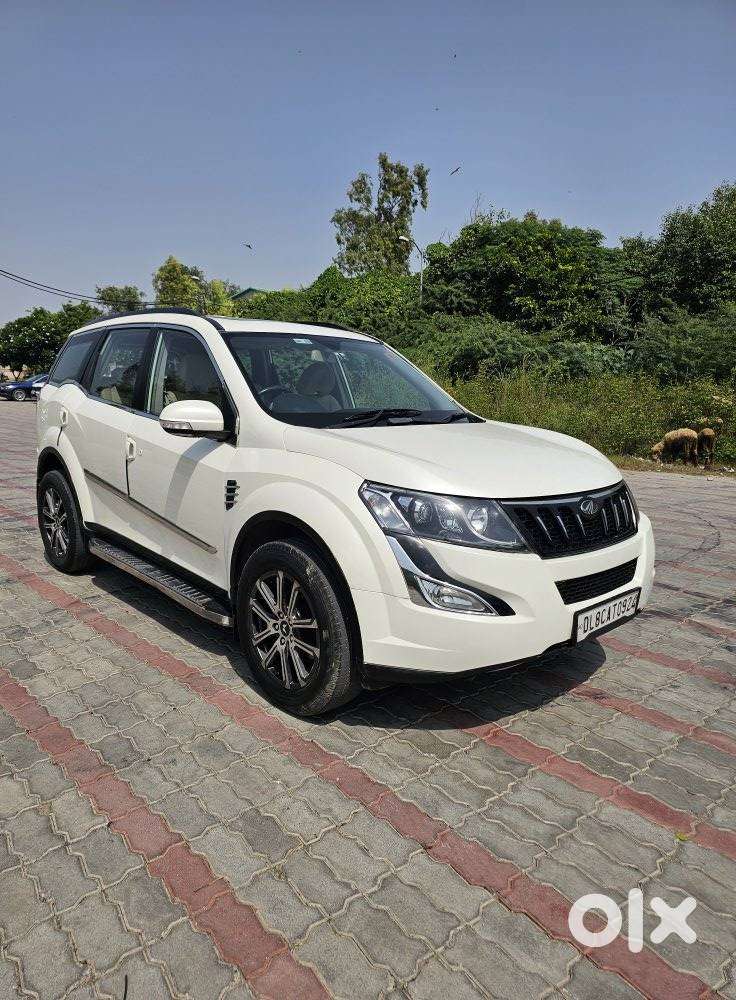 Mahindra Xuv500 W9 At 1.99, 2018, Diesel