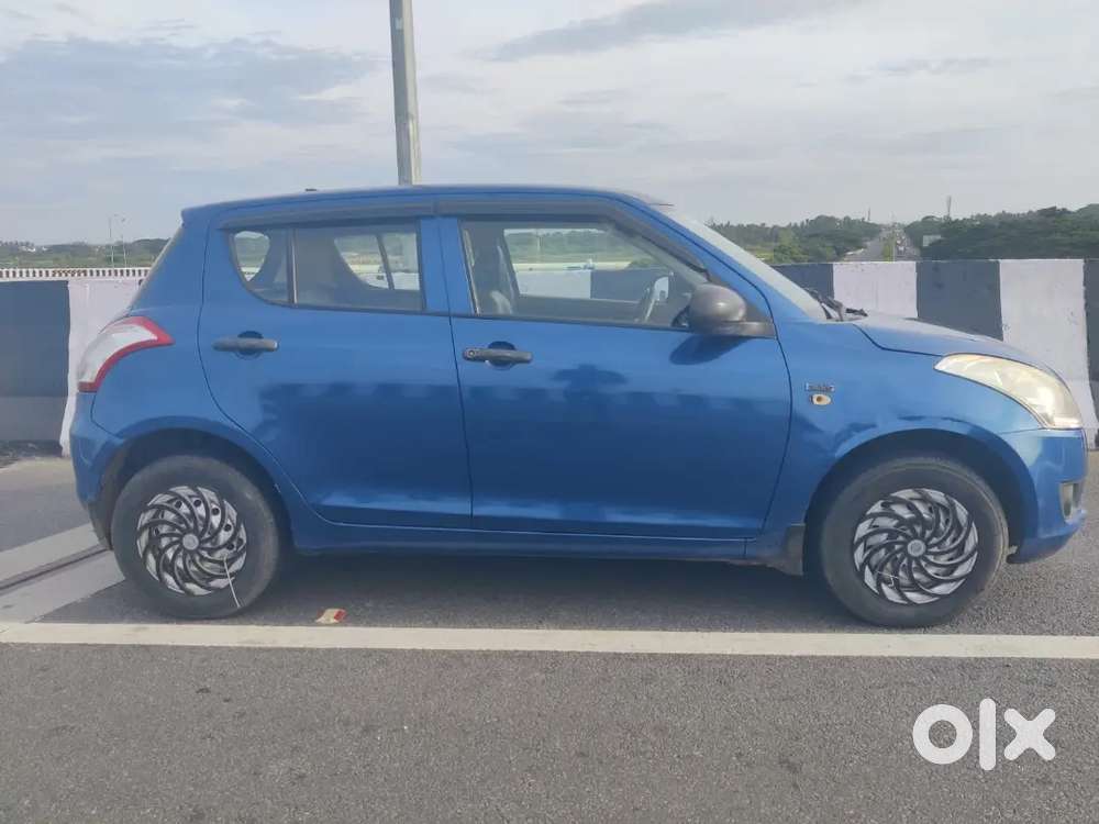 Maruti Suzuki Swift 2013 Diesel 140000 Km Driven