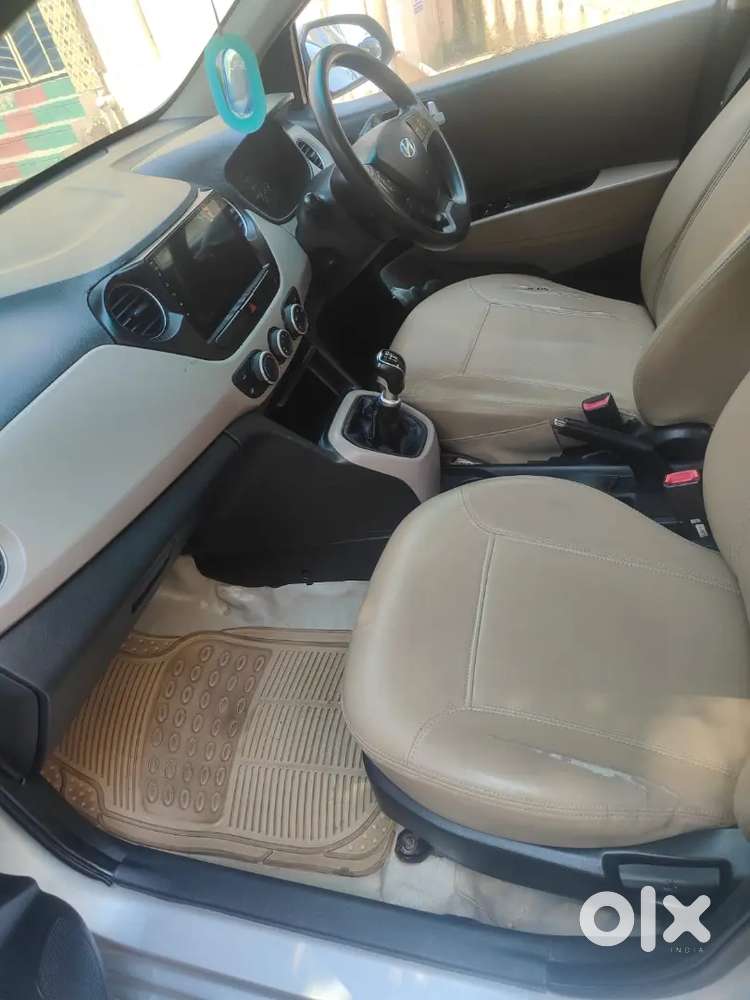 Hyundai Xcent 2015 Diesel 130000 Km Driven Well Maintained