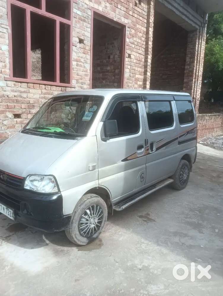 Maruti Suzuki Eeco 2017 7 Seater