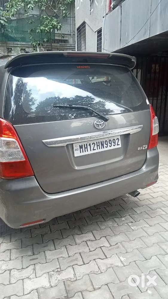 2012 Toyota Innova 2.5 V Diesel  2nd Owner  Well Maintained  Insura