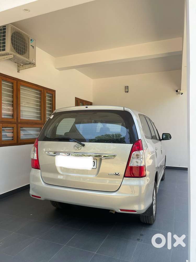 Toyota Innova 2013 Diesel Well Maintained
