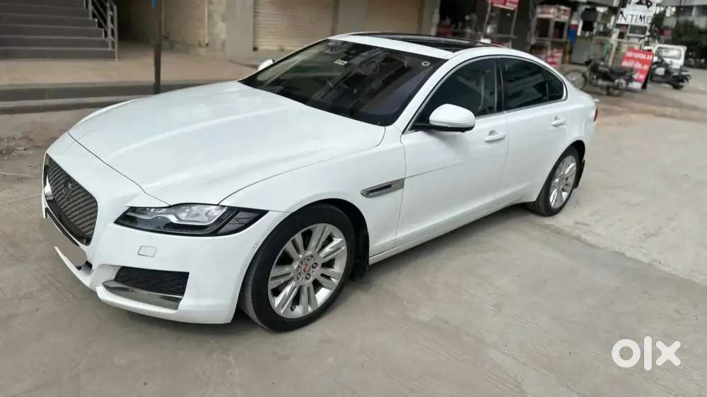 Jaguar Xf 2016 Diesel 55000 Km Driven