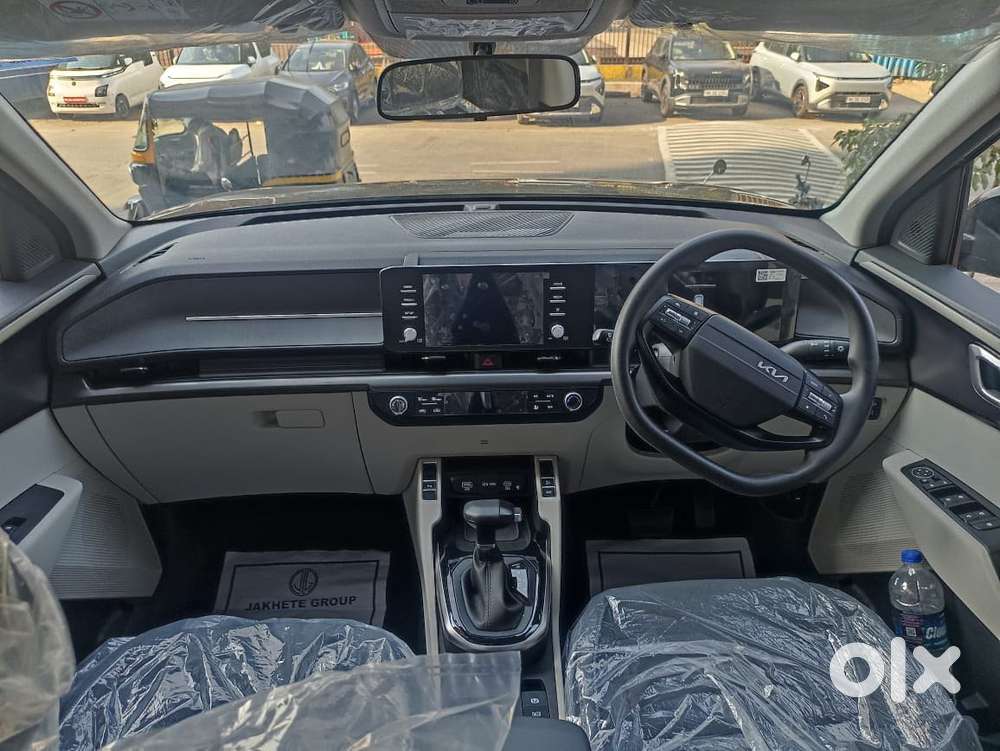 Kia Carens, 2026, Petrol